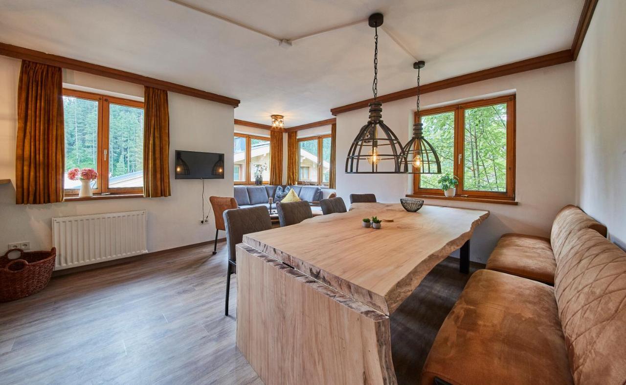 Chalet Van Den Berg Apartment Saalbach-Hinterglemm Bagian luar foto